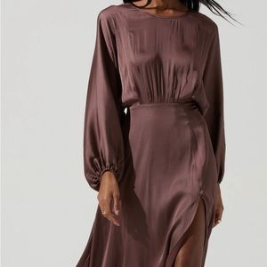 Marin Dolman Sleeve Midi Dress